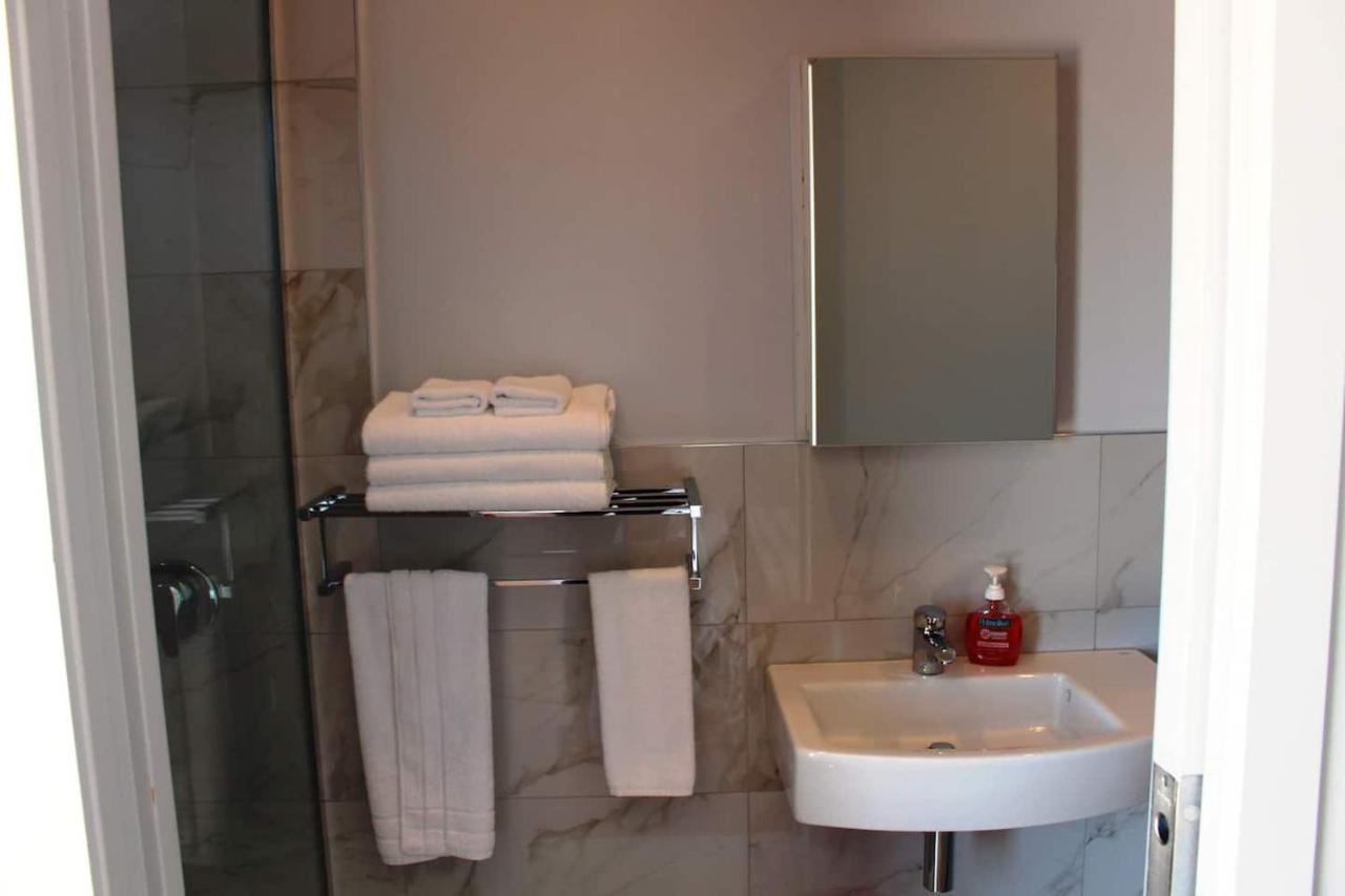 Poppy Apartment Coromandel Экстерьер фото